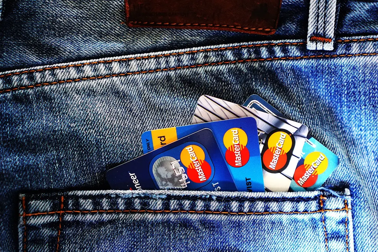 Qubic freezes chain after attacker drains 1.4K wallets with weak seeds